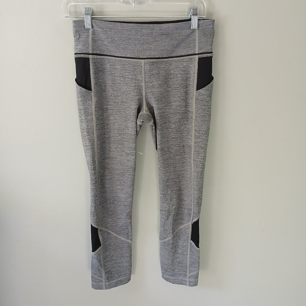 Lululemon Women's Pace Rival Size 6‎ Crop Leggings Gray Activewear Athleisure